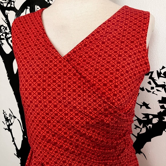 Land’s End Dress Fitted Stretch Orange and Red  Small - Picture 2 of 5